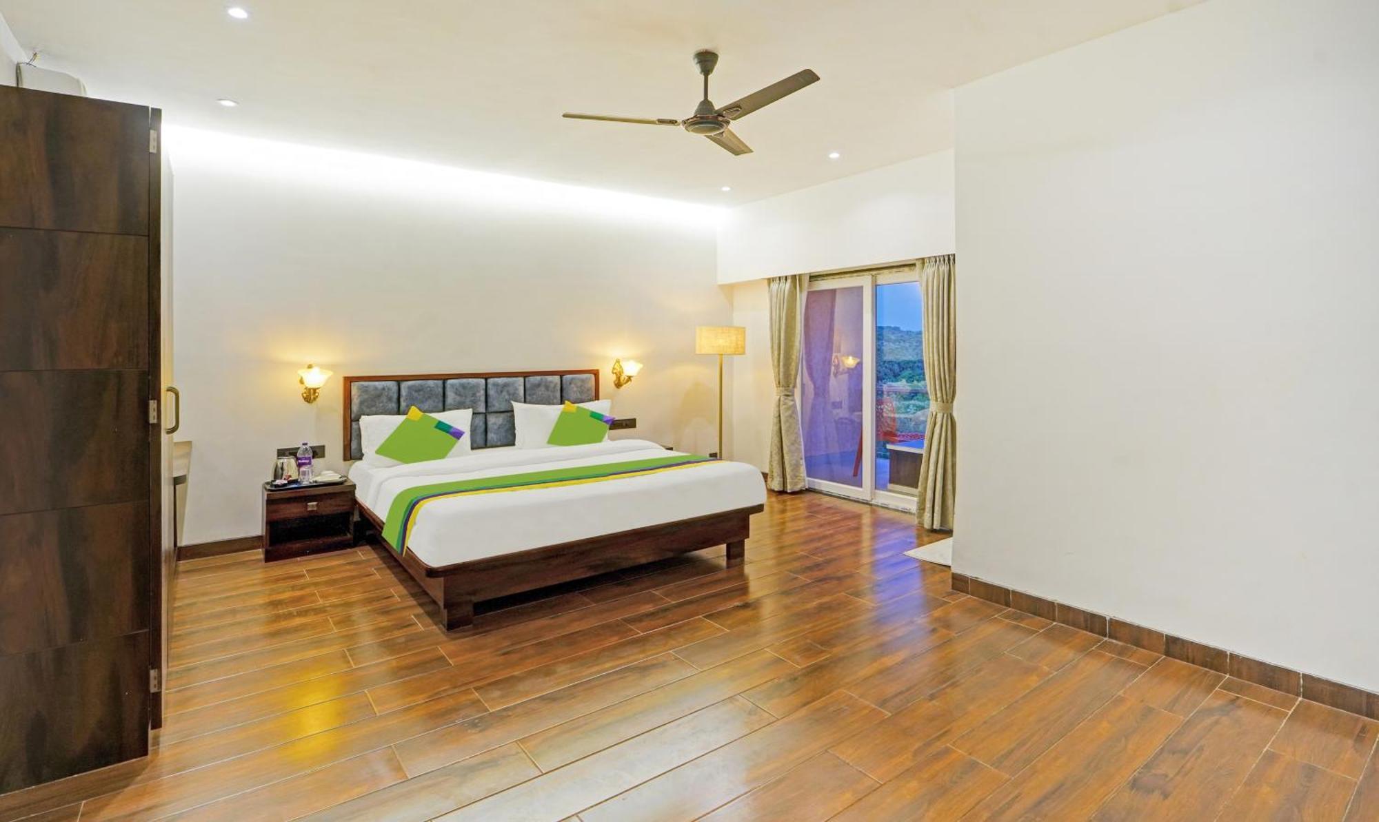 Treebo Shindola Resort Mahabaleshwar Exterior photo